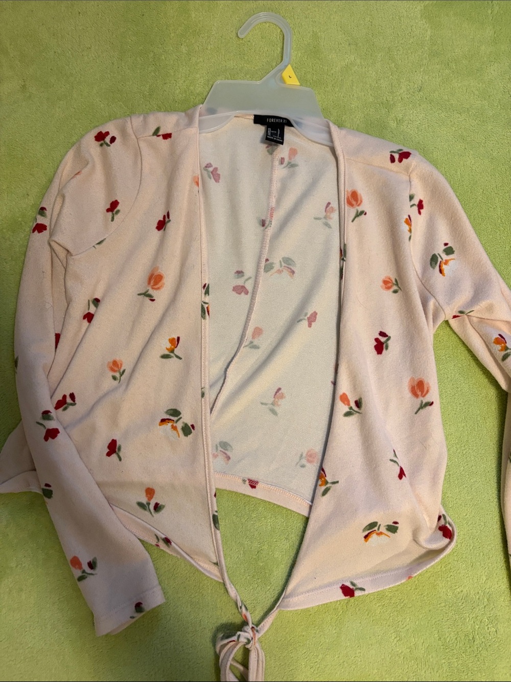 Forever 21 Light Pink Floral wrap top!